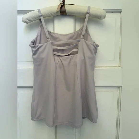 Athleta tank - Picture 2 of 4